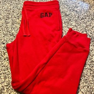RED GAP JOGGERS MENS LARGE